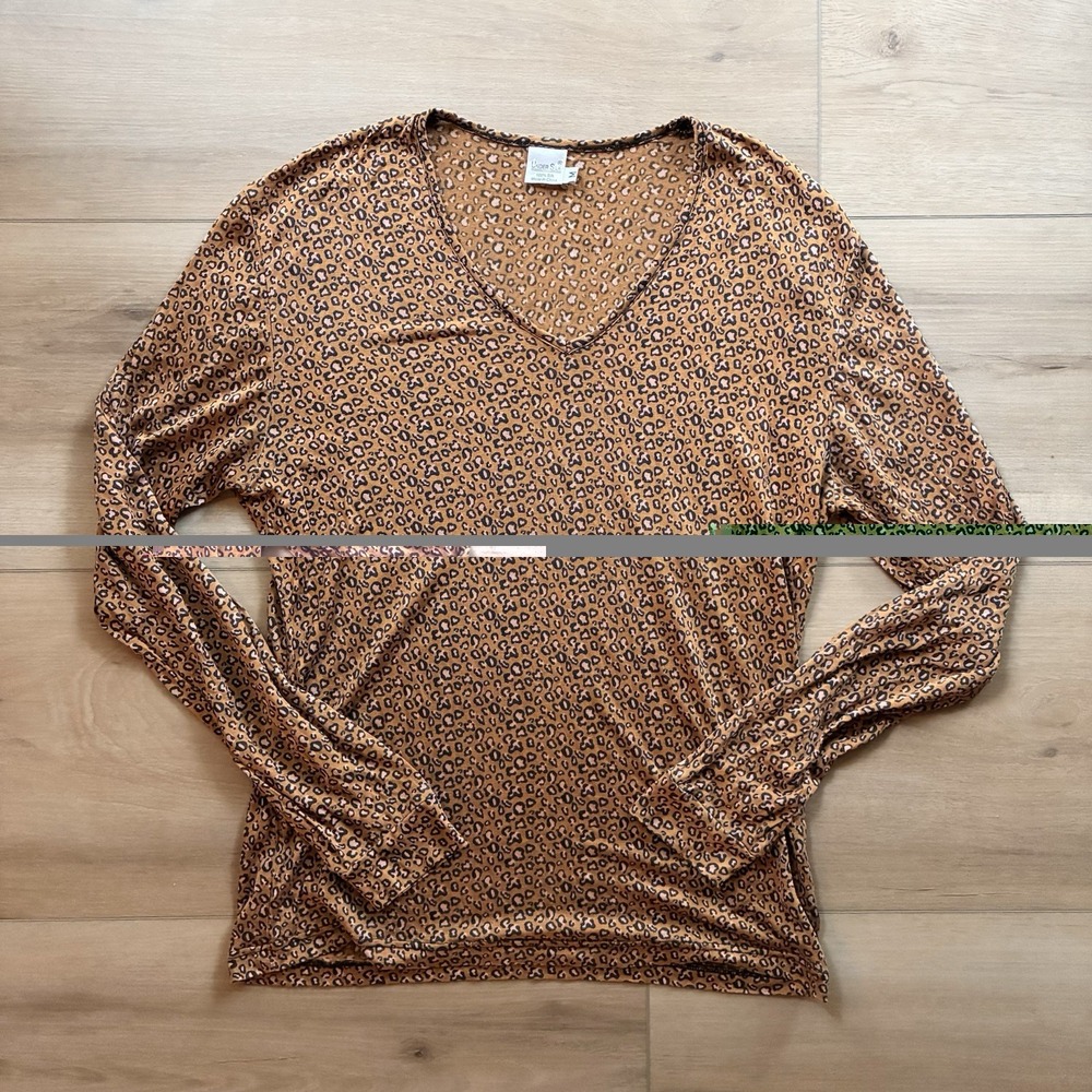 Under Silk 100% Silk Long Sleeve Base Layering Semi Sheer Leopard Shirt Medium